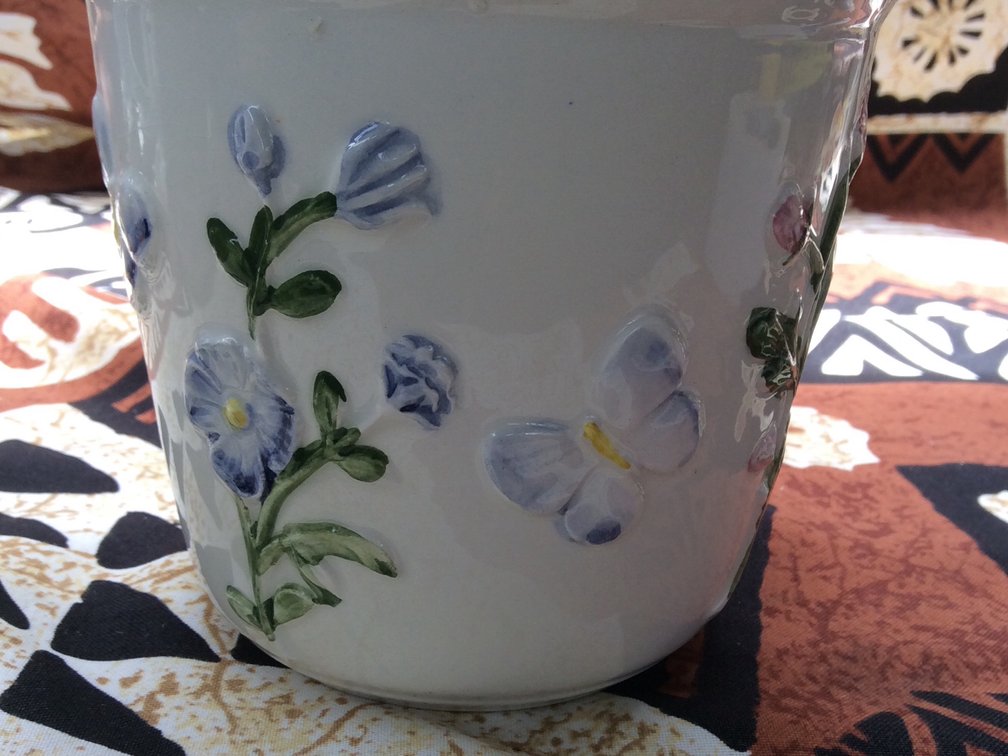 Vintage bassaro ceramic planter pot made in Italy 