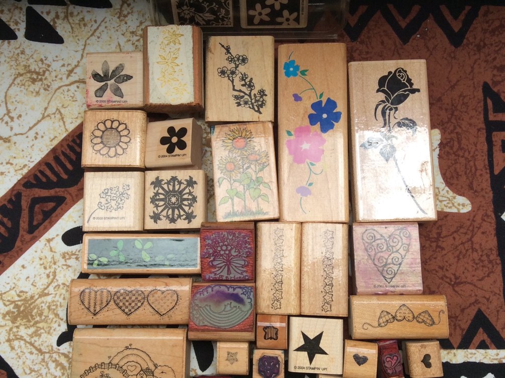 Flower themed stamps 