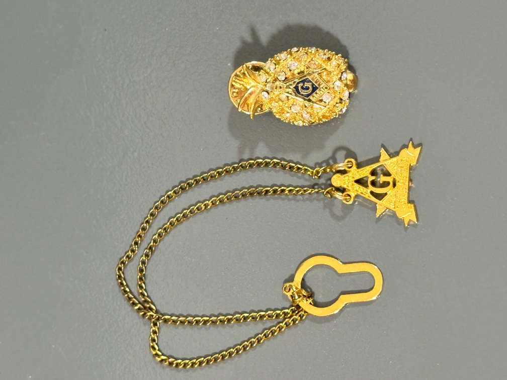 Masonic Freemason Jewelry Set - Pendant and Rhinestone Brooch