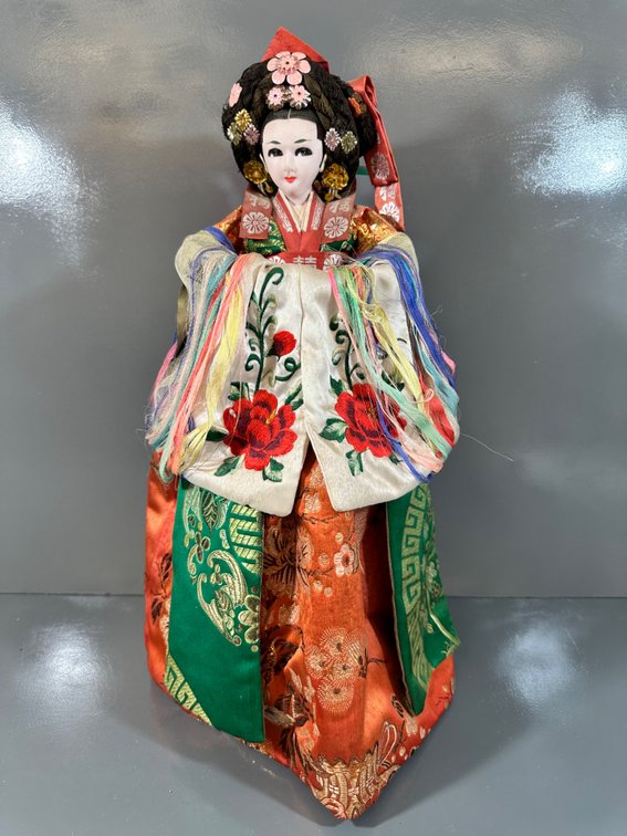 Exquisite Porcelain Geisha Doll in Traditional Kimono