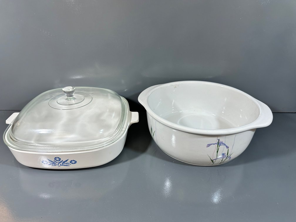 (X's 2)  Corelle and CorningWare Cookware Set – Timeless Kitchen Classics
