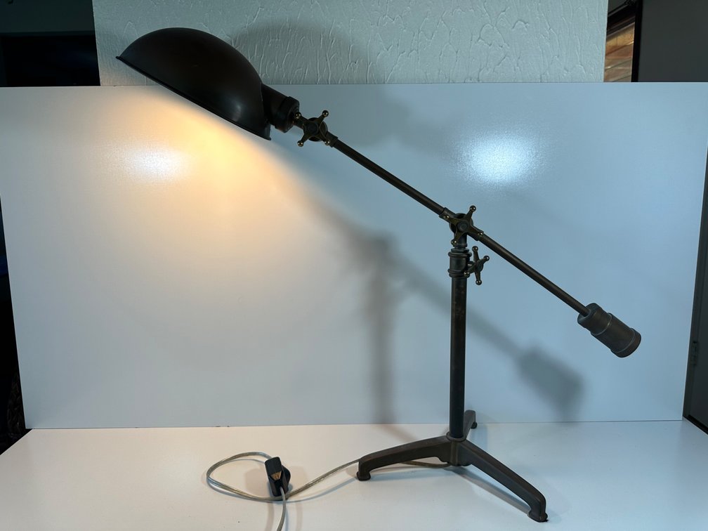 Industrial Adjustable Desk Lamp
