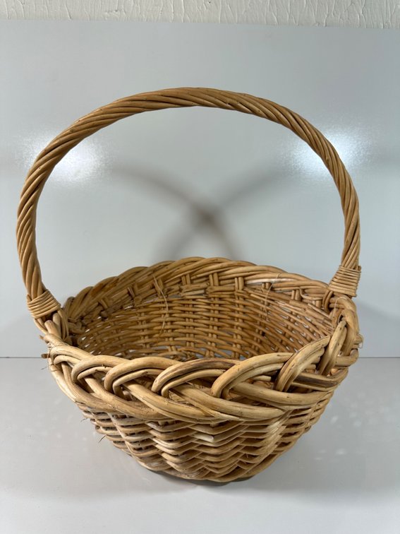 Wicker Basket with Handle - Fifteen Inch Diameter