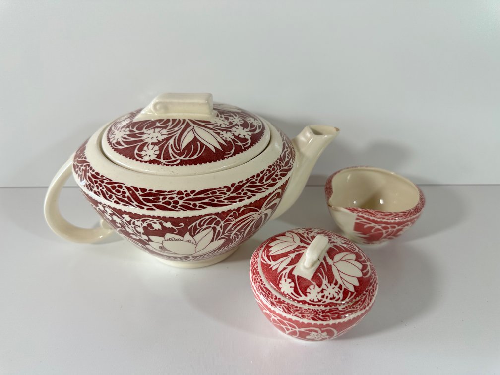 Vernon Kilns "Hawaiian Flowers" Tea Set - Teapot, Sugar Bowl, and Creamer