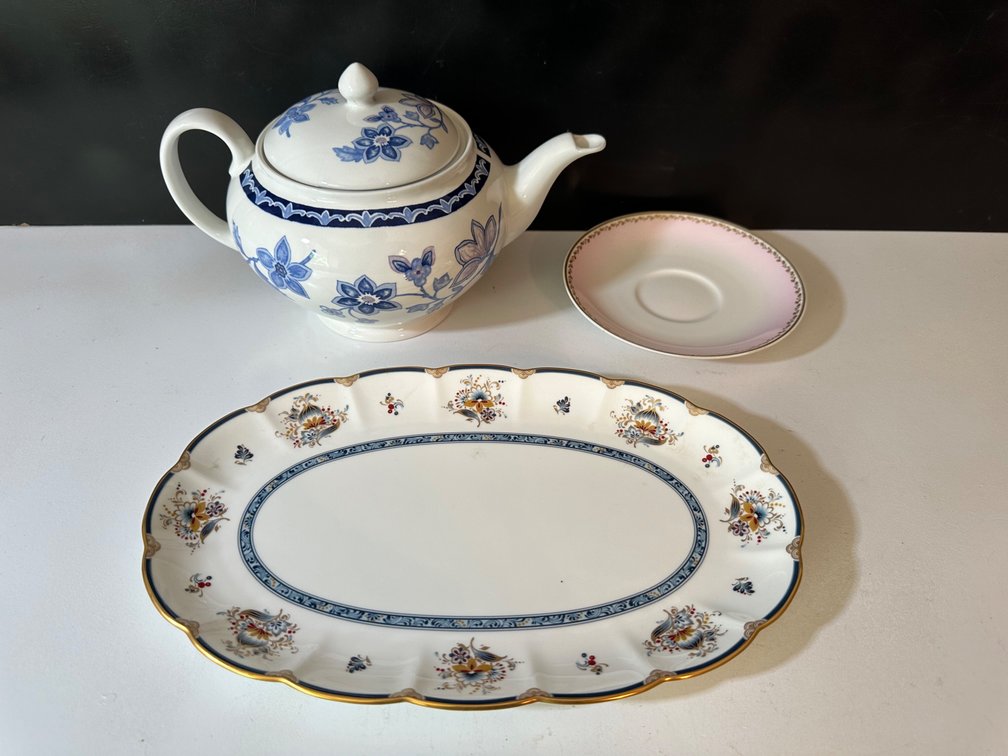 Teapot, Saucer and Oval Serving Plate