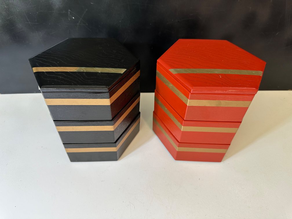 (X's 2) Three Tier Bento Boxes