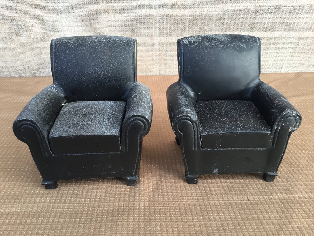 Metal Weighted Chair Bookends