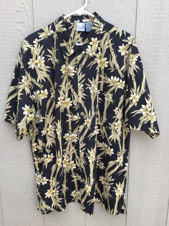 XL Aloha shirt by OP
