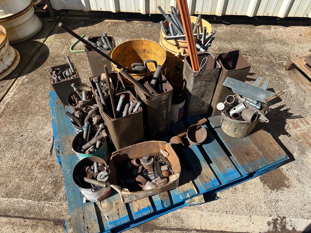 Pallet of Various All Thread, Bolts, Rods and Metal Attachments 