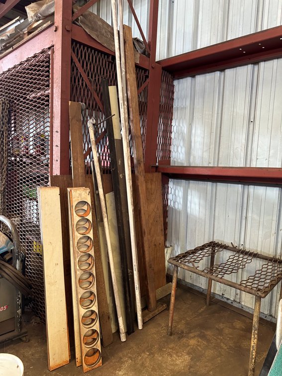 Mixed Lot of Wood and Pipes