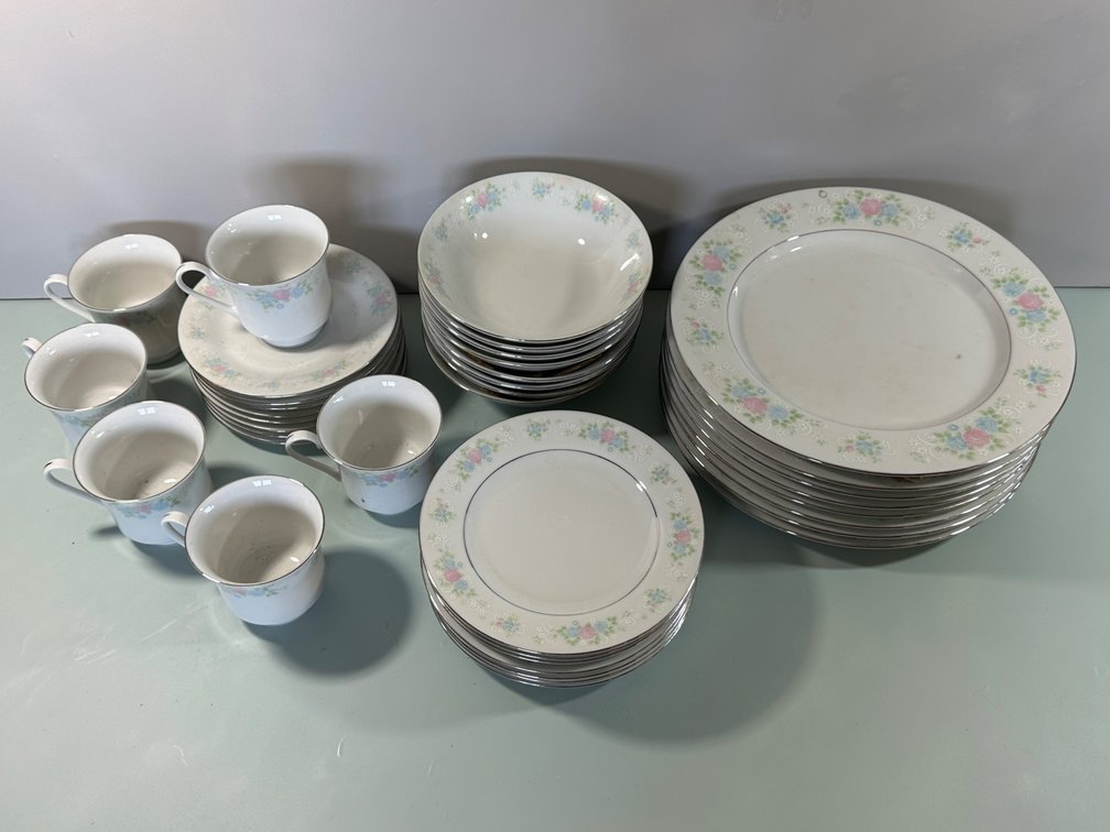 China Garden Prestige Chinaware 