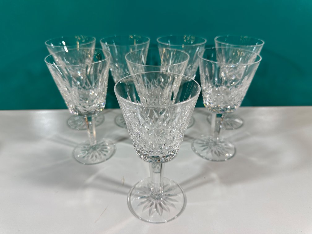 (X's 8) Exquisite Set of Eight Waterford Crystal Glasses 