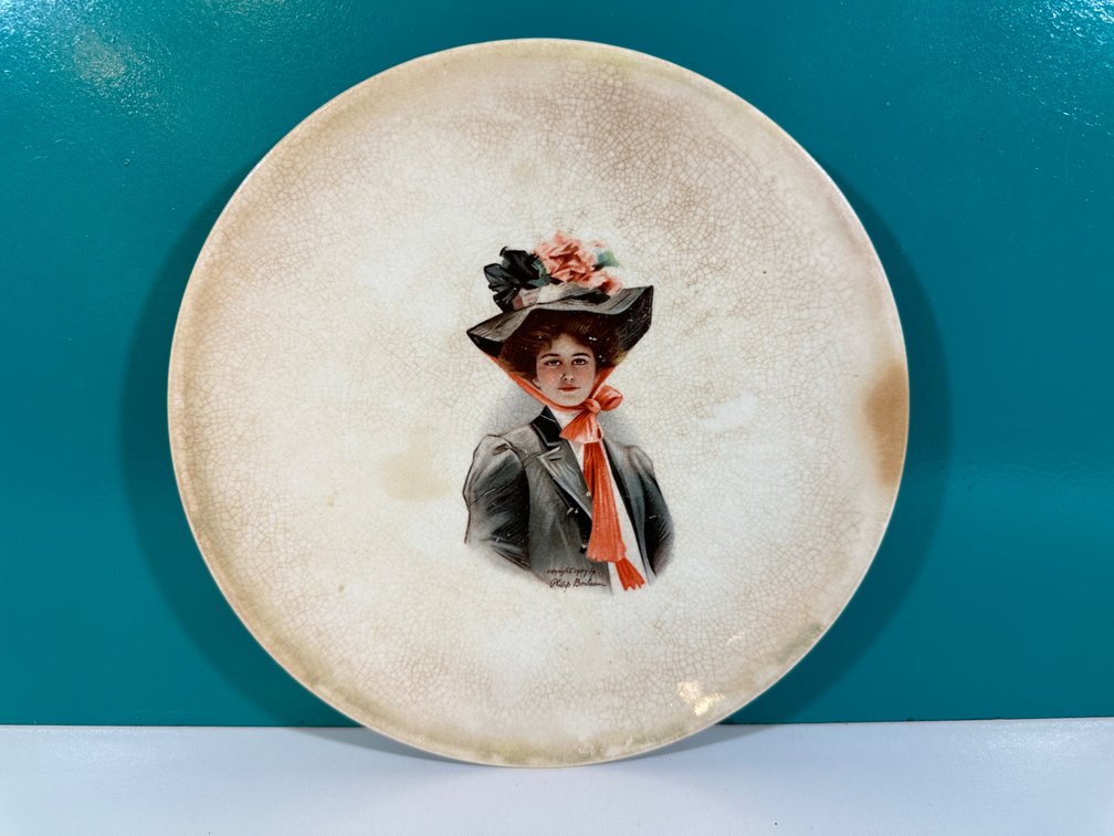 Antique Gibson Girl Plate by Sterling China, 1907 – The Guslander Estate