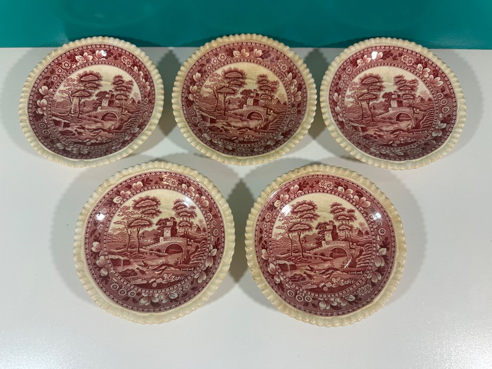 (X's 5) Set of Five Pink Tower Deep Dish Saucers with Scalloped Edges – The Guslander Estate