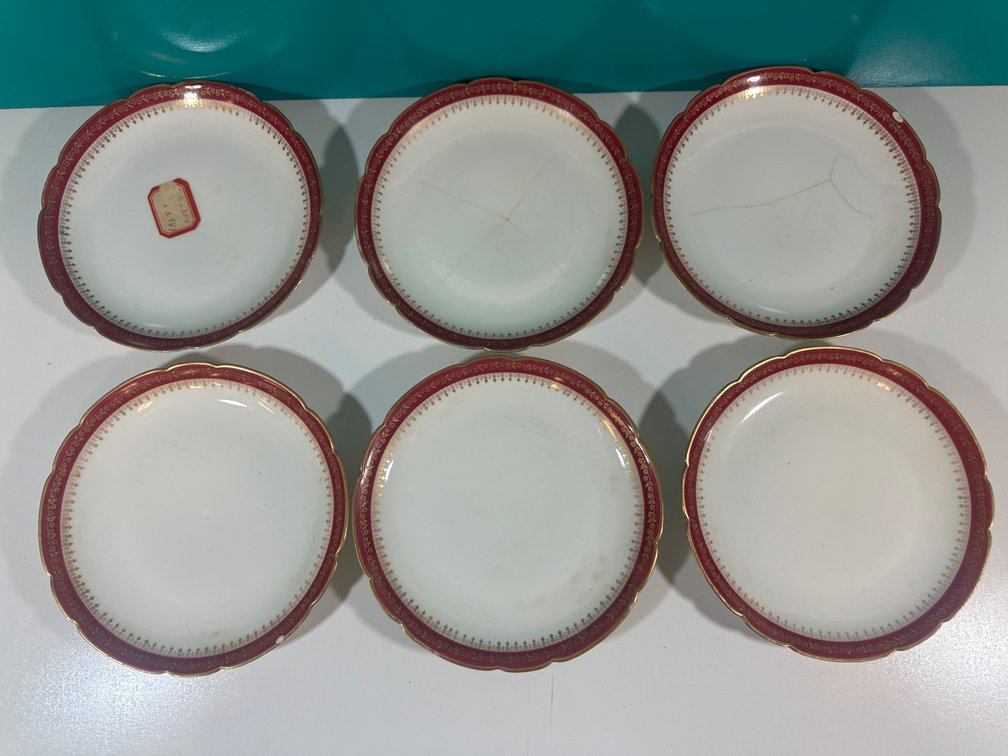 (X's 6) Set of Six White Salad/Dessert Plates – The Guslander Estate