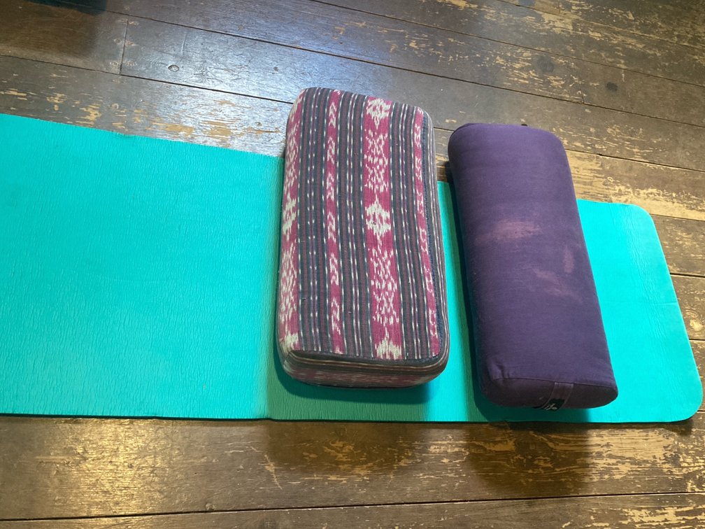 Yoga Mat and 2x Bolsters