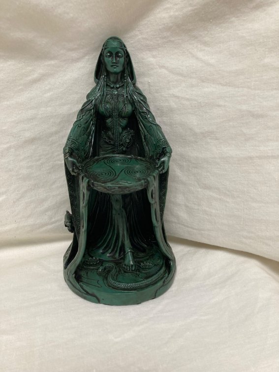 Celtic Goddess Figurine 