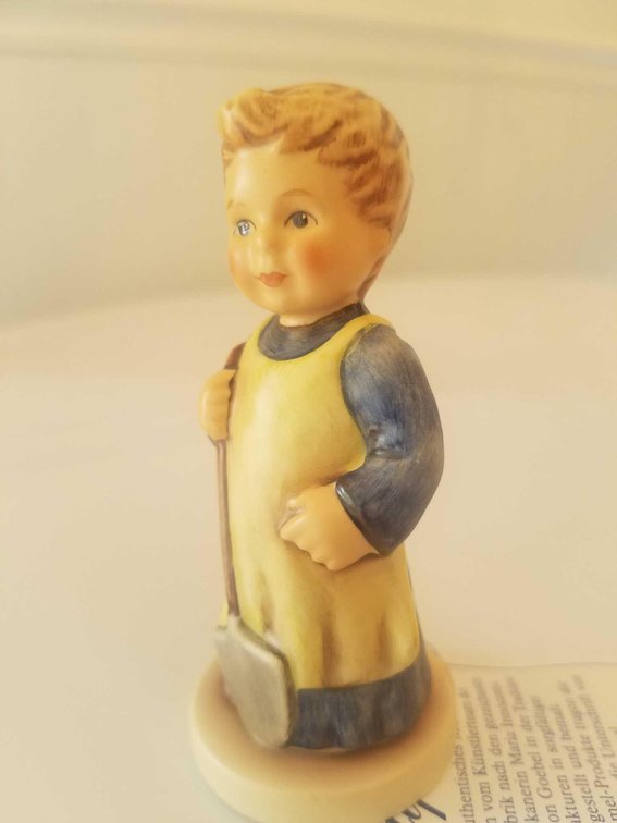 M. I. Hummel  Garden Treasurers #1222.  Hum 727.  Pristine Condition, still in original box.