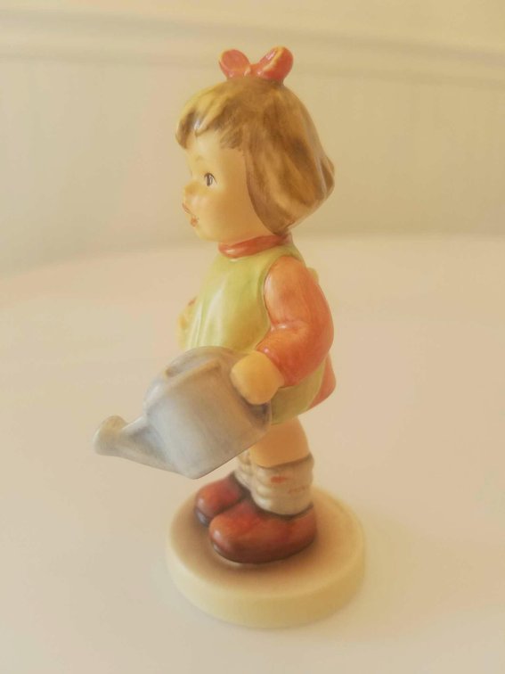 M. I. Hummel Club  Natures Gift #1072.  Hum 729.  Pristine condition, still in original box.