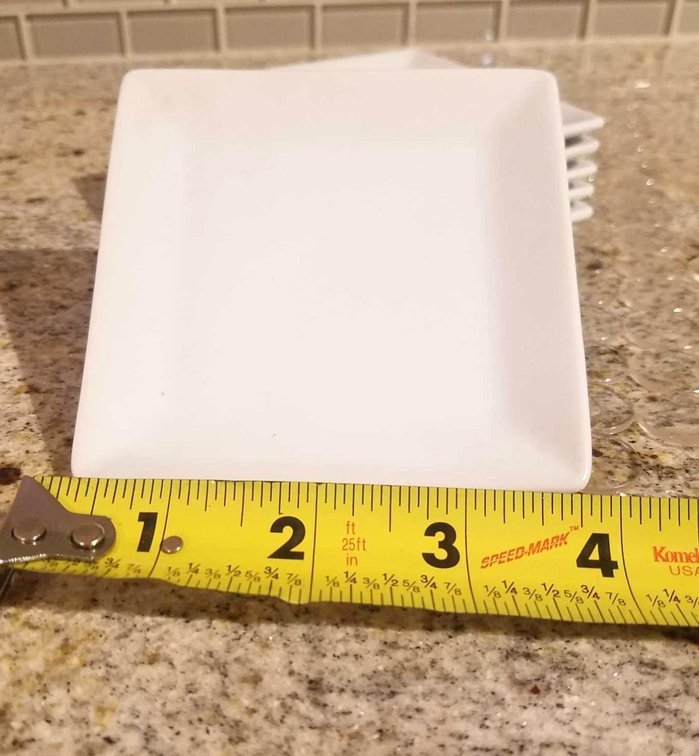 Macy's Cellar 4" pupu plates (6 pcs)