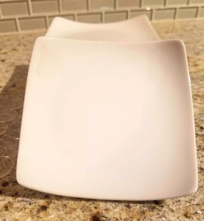 Pier One 4" pupu plates quantity 4