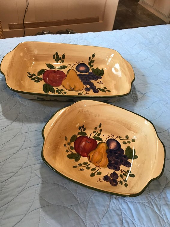 (X's 2) Fruit Design Baking Dishes