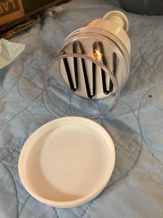White Kitchen Chopper