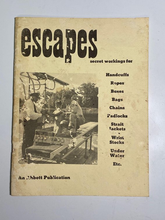 1955 Edition "Escapes" a Abbott Publication