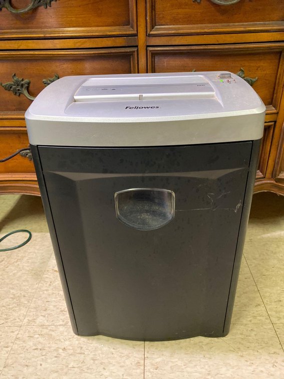 Fellowes DM8C Paper Shredder 