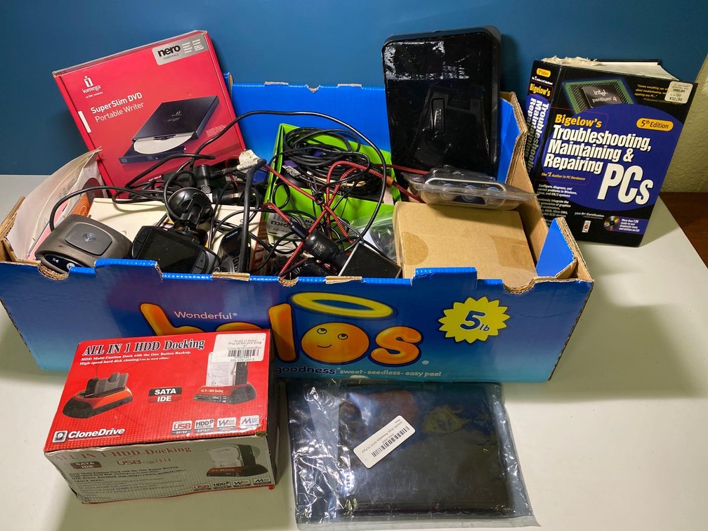 Mixed Lot of Misc Computer Items,  Electronics, Cords and More 