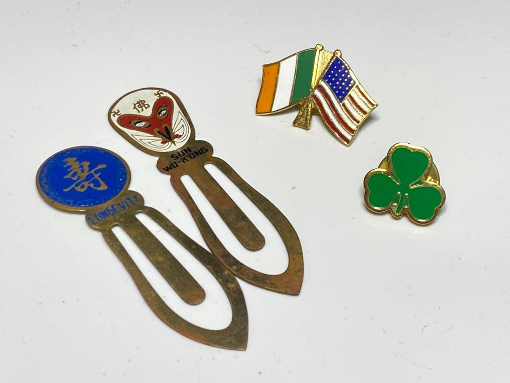 Mixed Vintage Page Markers and Pins 