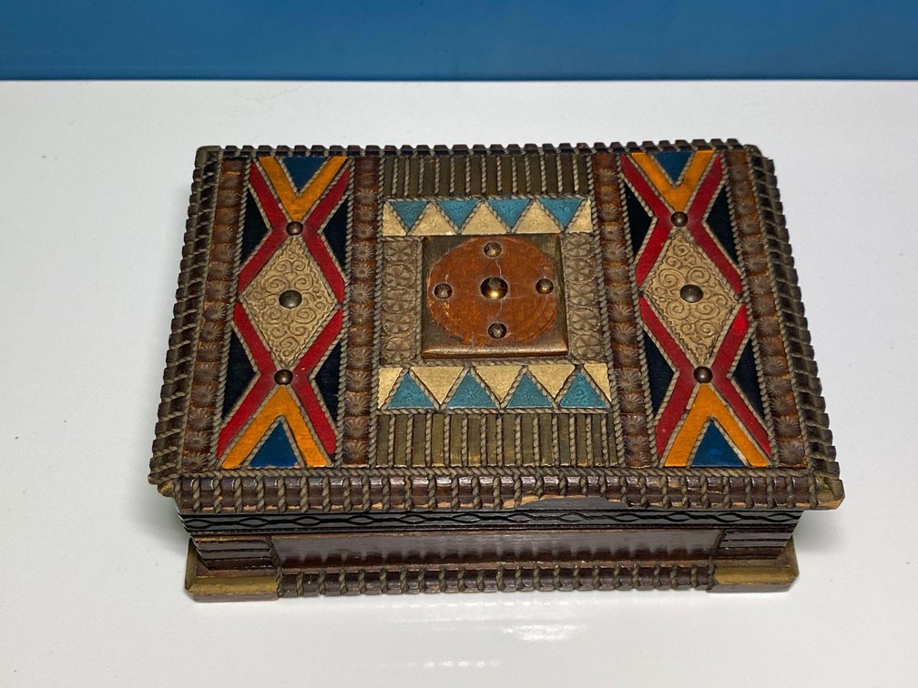6" Decorative Wooden Hinge Box