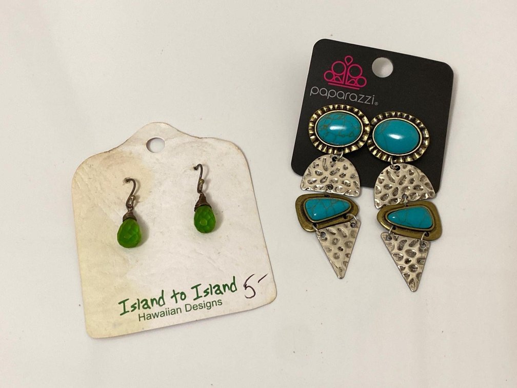 Island to Island and Paparazzi Earrings 