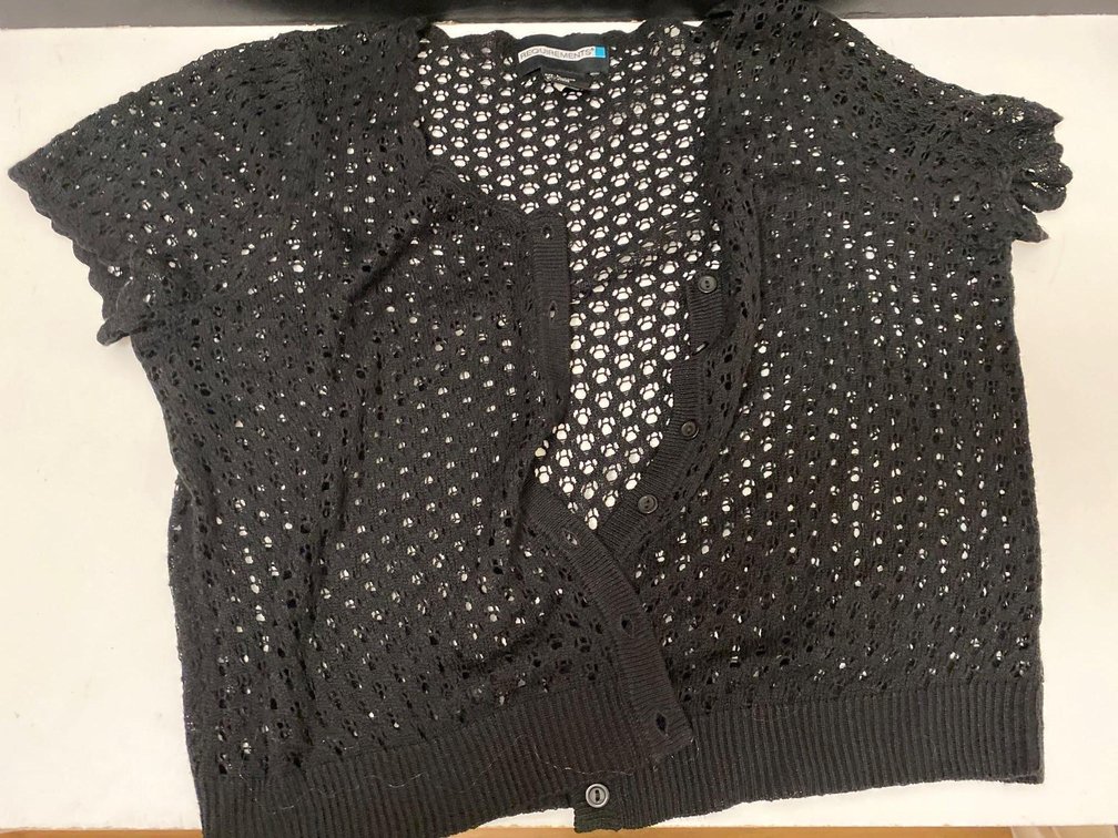 Requirements Black Short Sleeve Knit Sweater Size L 