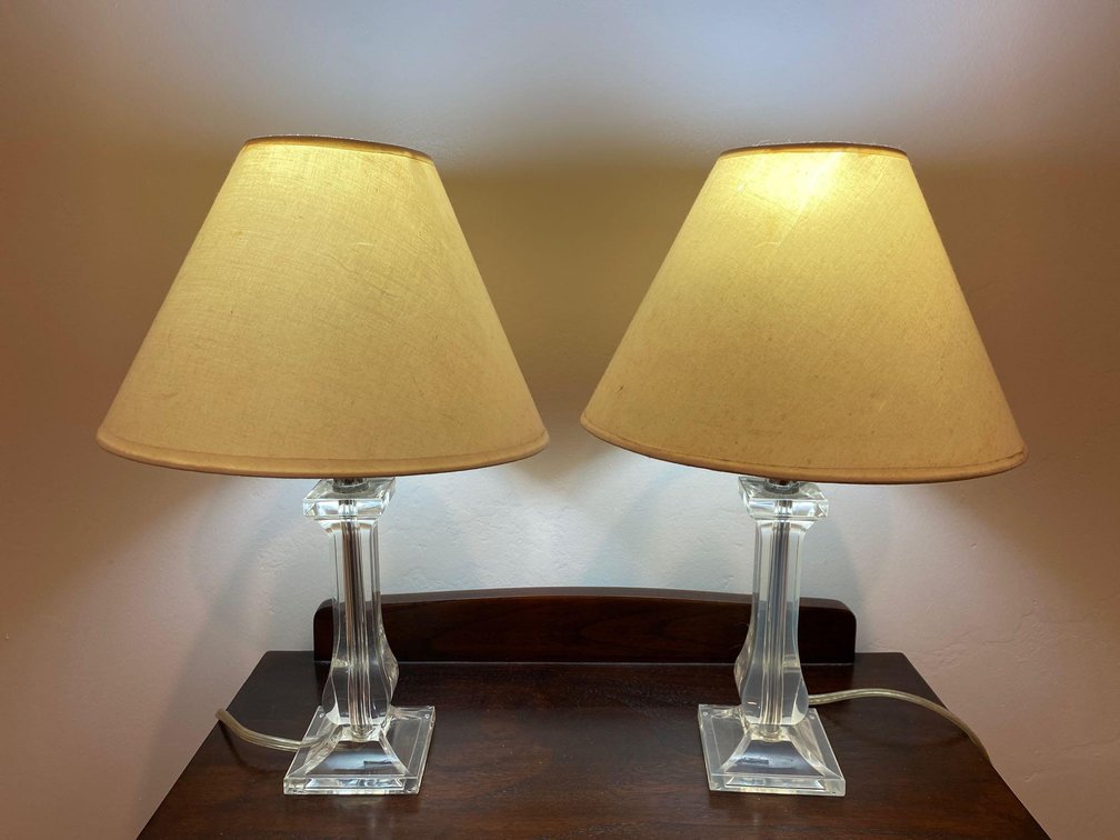 (X's 2) Clear Acrylic Bases Table Lamps 