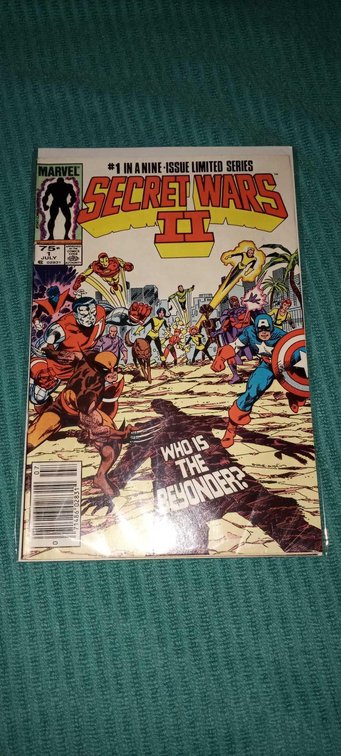 (X's 3) Secret Wars Comics