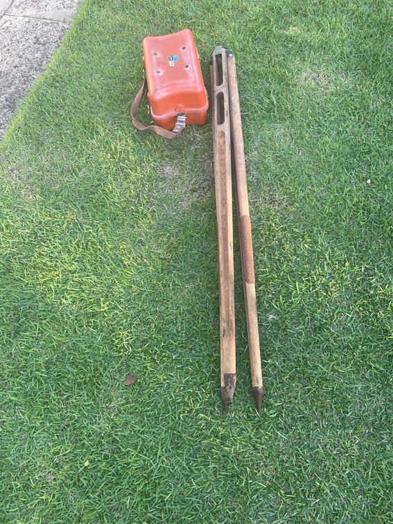 Laser with Tripod