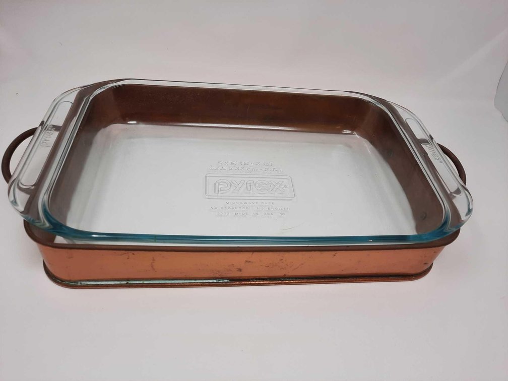 Vintage Copper Casserole Holder & Pyrex Dish