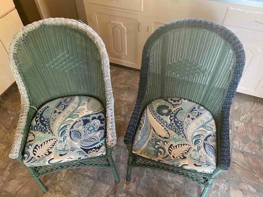 wicker chair set