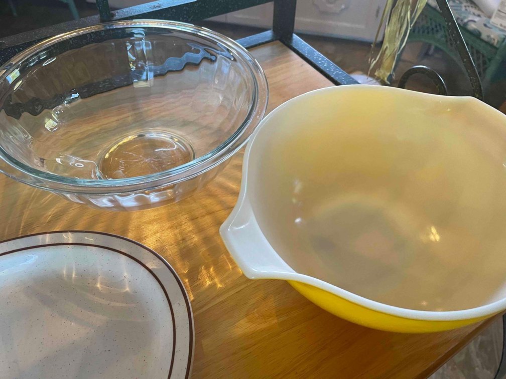 mixed serving bowls and restaurant style serving plate