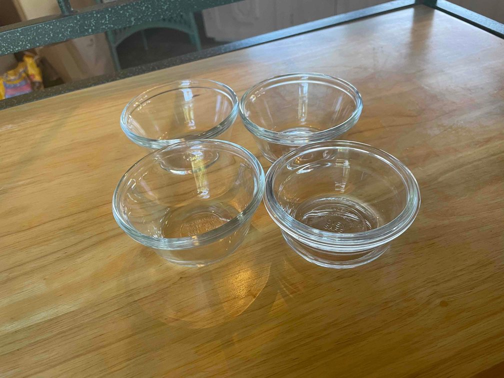 Ice Cream Bowls and Cups