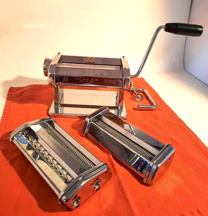 Atlas Marcato Pasta Maker & 2 Attachments 