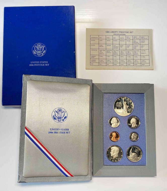 Vintage 1986 Liberty Prestige Collectors Set 