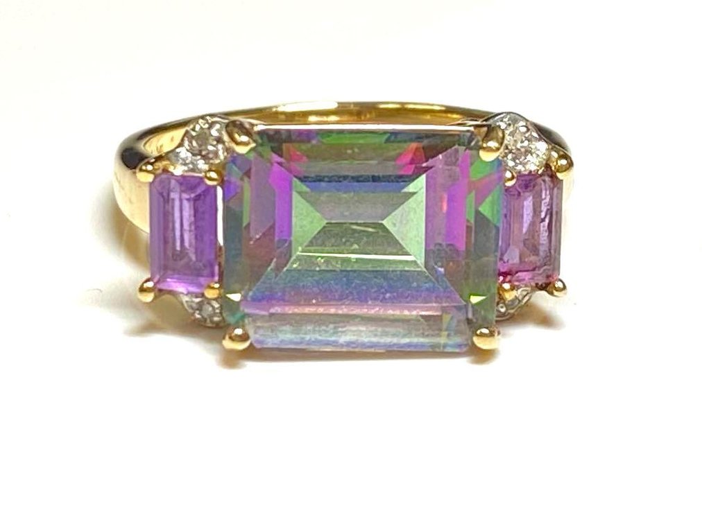 10K Gold Topaz/Amethyst Stone Ring Size 9