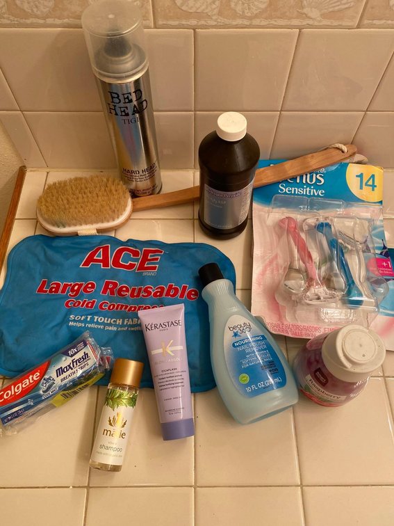 Mixed Lot of Misc Toiletry Items 
