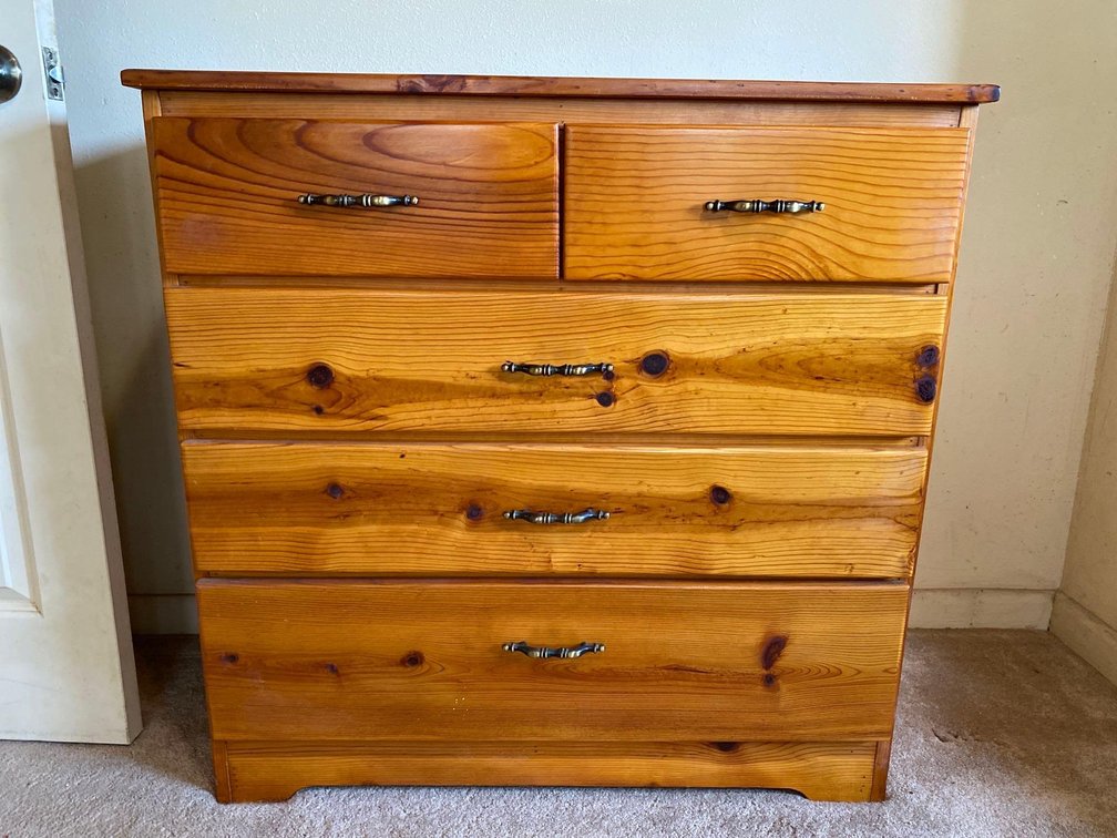 Knotty Pine Five Drawer Chest of Drawers