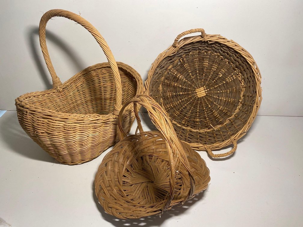 Three Mixed Size Handled Woven Basket Decor 