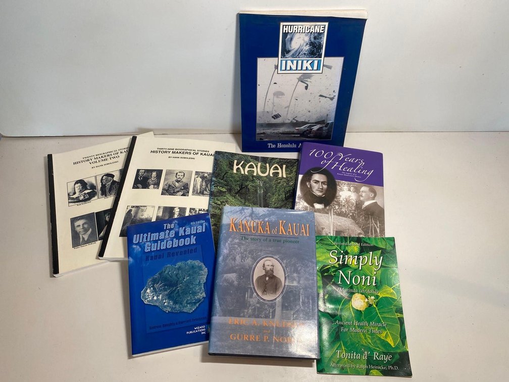 Mixed Lot of History of Kauai and the Island 