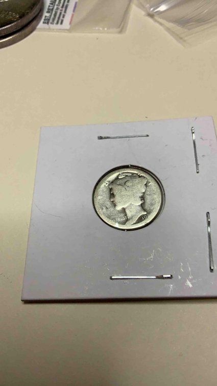 Mercury Dime contains silver 