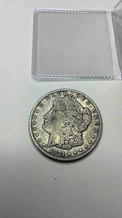 1921 circulated Morgan silver dollar 